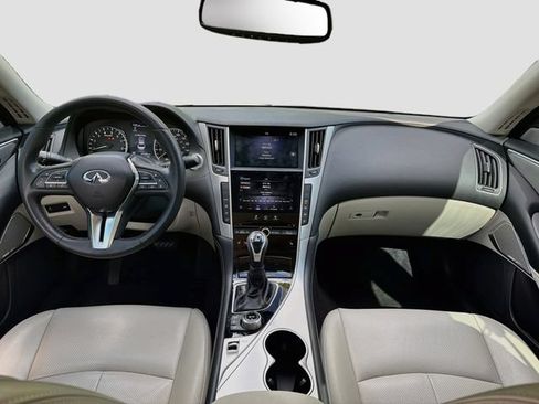 Used 2022 INFINITI Q50 Luxe w/ Cargo Package RWD image 15
