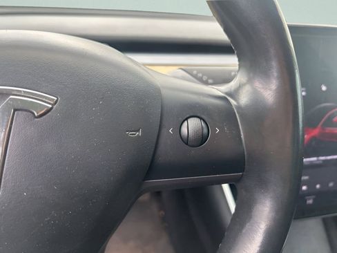 Used 2018 Tesla Model 3 Long Range image 22