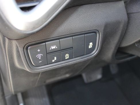 Used 2022 Kia Soul LX w/ Technology Package image 15