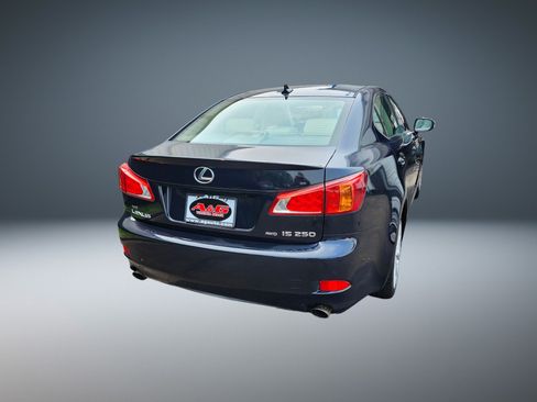 Used 2009 Lexus IS 250 AWD w/ Preferred Accessory Pkg image 3