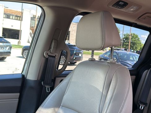 Used 2018 Honda Odyssey Touring image 25