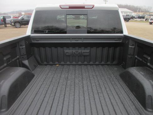New 2026 GMC Sierra 1500 SLT w/ SLT Premium Plus Package image 7