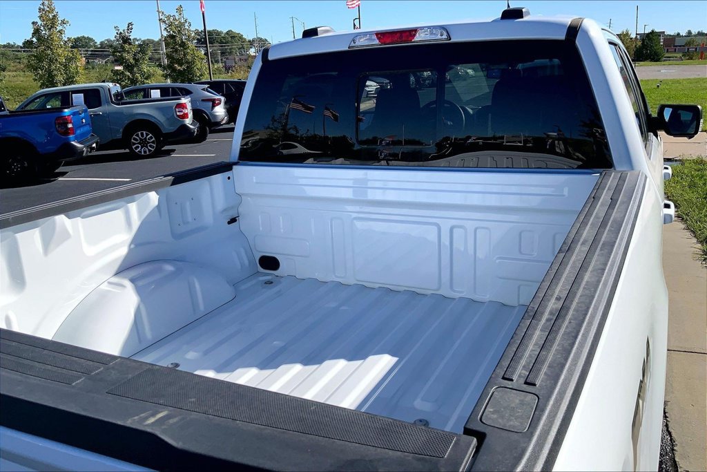 Used 2025 Ford F150 XLT w/ Equipment Group 302A MID AWD/4WD image 8