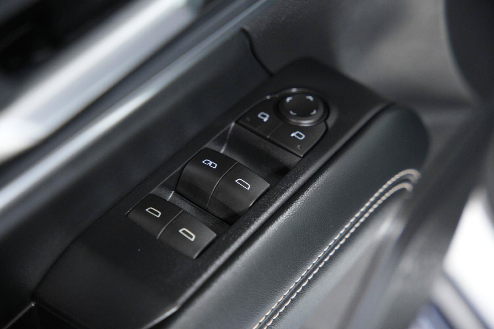 Used 2026 GMC Terrain Elevation FWD image 31