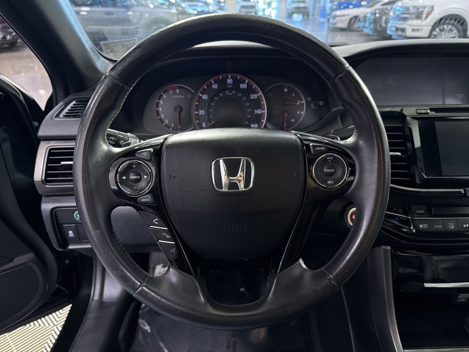 Used 2017 Honda Accord EX-L image 18