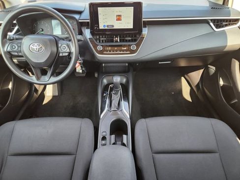 Used 2023 Toyota Corolla LE FWD image 19