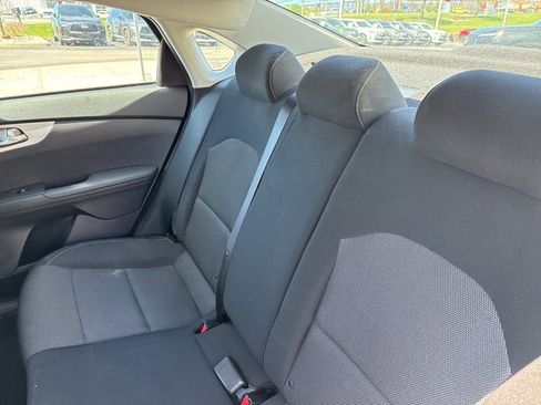 Used 2024 Kia Forte LXS FWD image 27