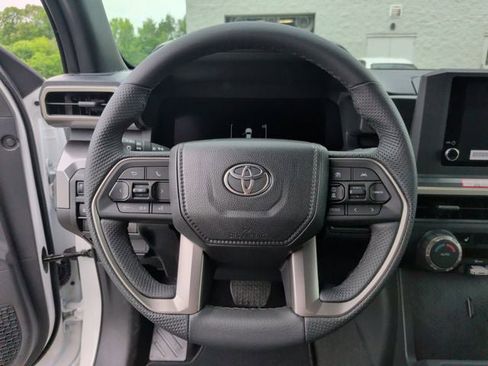 New 2026 Toyota Tacoma TRD Off-Road AWD/4WD image 15
