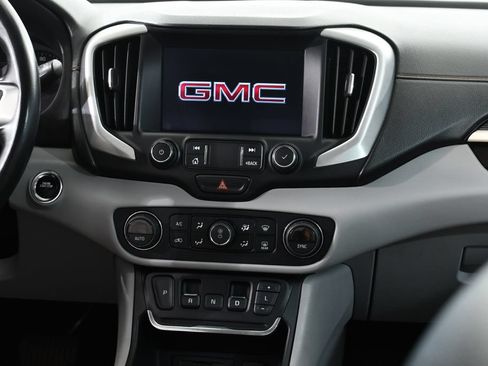 Used 2020 GMC Terrain SLT AWD/4WD image 9