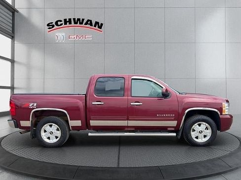 Used 2013 Chevrolet Silverado 1500 LT w/ All-Star Edition AWD/4WD image 3