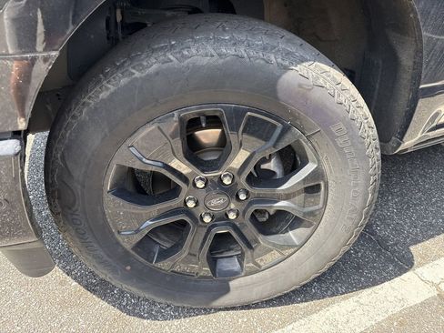 Used 2023 Ford F150 Platinum w/ Equipment Group 701A High AWD/4WD image 9