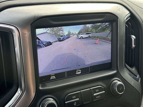 Used 2022 Chevrolet Silverado 1500 RST AWD/4WD image 23