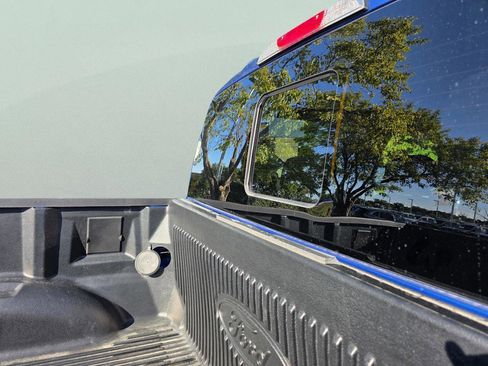 Certified 2022 Ford F150 XLT w/ Equipment Group 302A High image 20