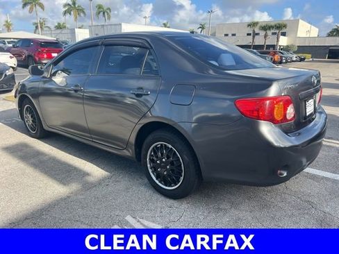 Used 2010 Toyota Corolla image 3