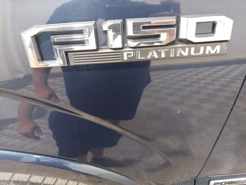 Used 2019 Ford F150 Platinum w/ Technology Package AWD/4WD image 5