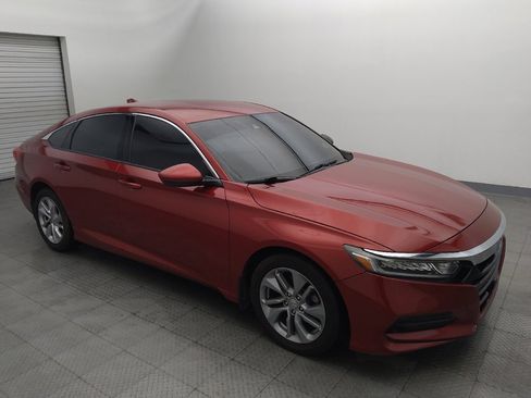 Used 2018 Honda Accord LX image 11