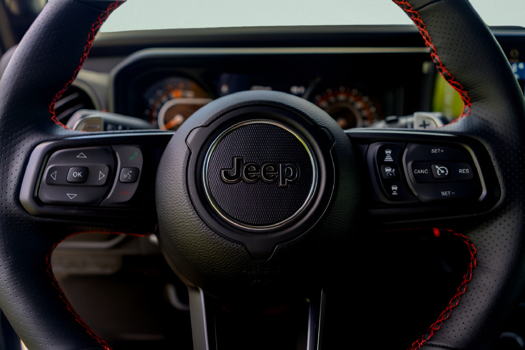 New 2026 Jeep Wrangler Unlimited Rubicon 392 w/ Quick Order Package 27X Moab AWD/4WD image 12