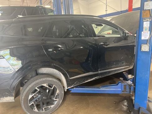 Used 2024 Kia Sportage SX AWD/4WD image 4