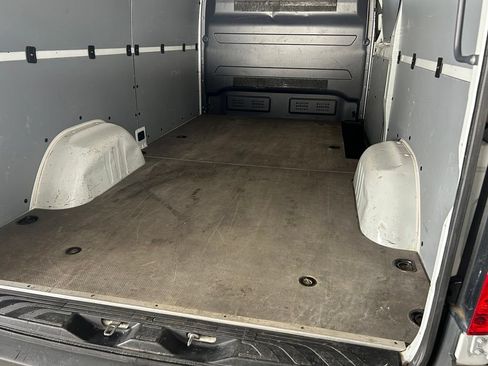 Used 2025 Mercedes-Benz Sprinter 2500 image 29