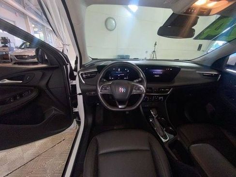 Used 2024 Buick Encore GX Sport Touring AWD/4WD image 38