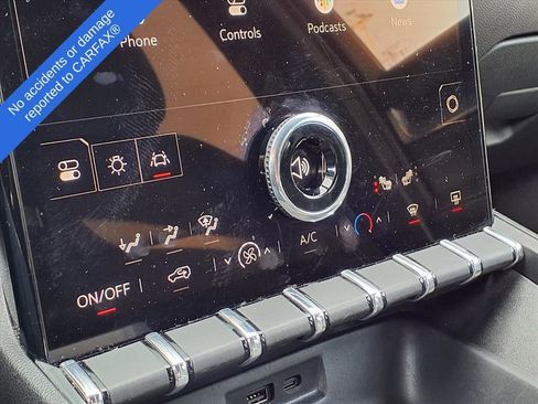 Used 2025 GMC Terrain Elevation image 27