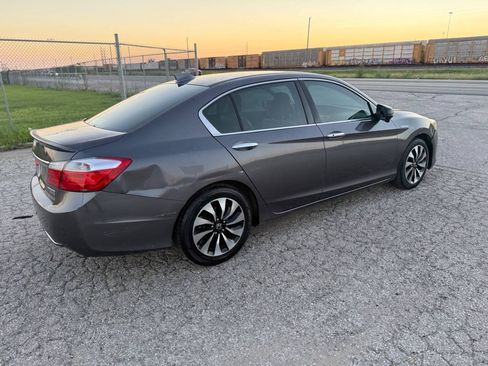 Used 2015 Honda Accord Touring image 5