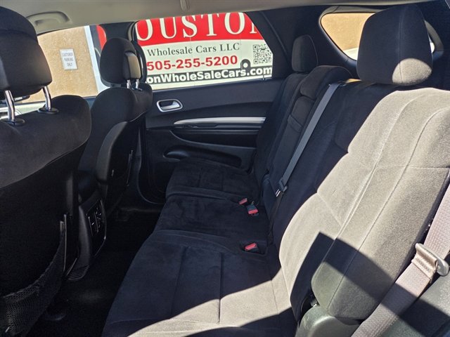 Used 2020 Dodge Durango SXT w/ 3rd Row Seating Group RWD image 9