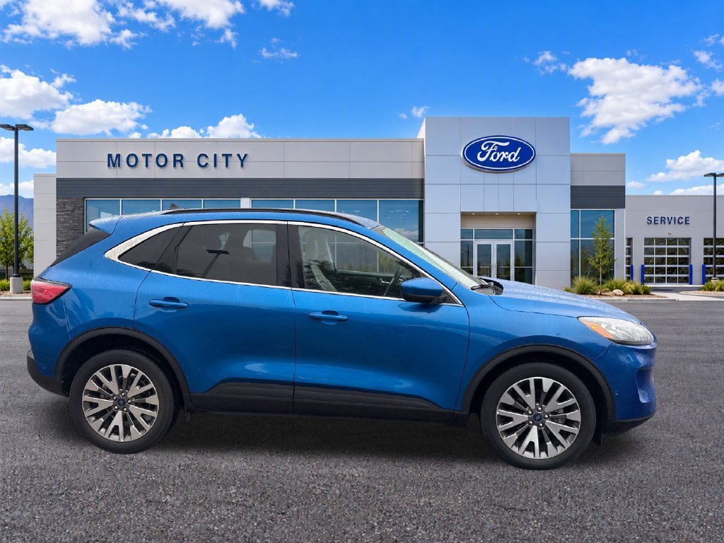 Used 2021 Ford Escape Titanium AWD/4WD image 9