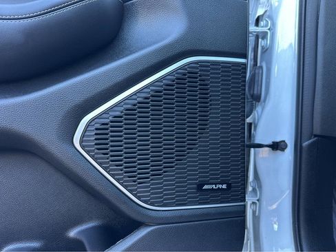 Used 2022 Jeep Grand Cherokee Limited 4xe image 37