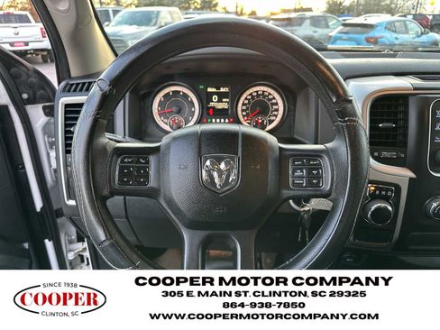 Used 2016 RAM 1500 Classic SLT image 26