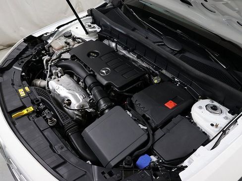 Certified 2023 Mercedes-Benz GLB 250 4MATIC image 37