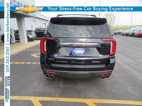 Used 2023 GMC Yukon AT4 image 4
