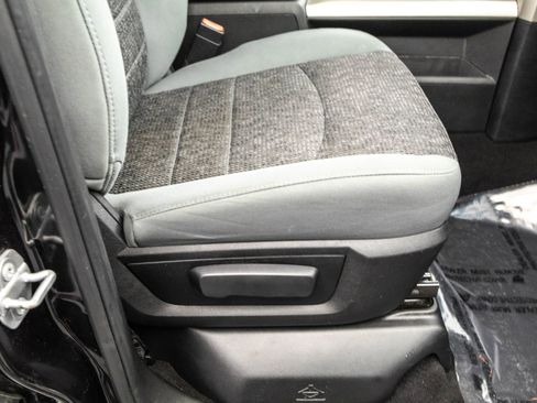 Used 2018 RAM 1500 Big Horn image 41