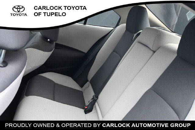 Used 2026 Toyota Corolla LE FWD image 16