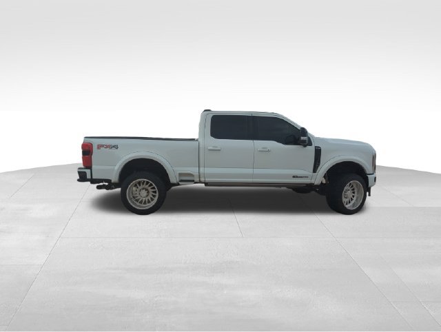 Used 2025 Ford F350 Platinum AWD/4WD image 8