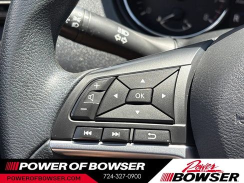 Used 2019 Nissan Rogue Sport S w/ Appearance Package AWD/4WD image 19