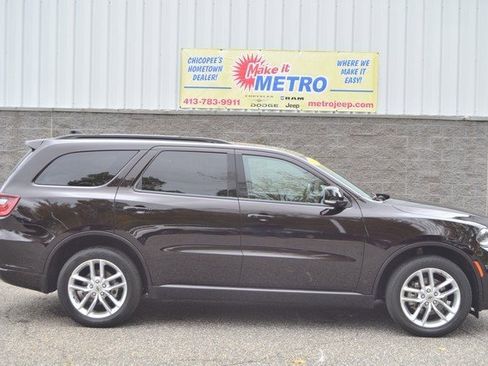 Used 2024 Dodge Durango GT image 1