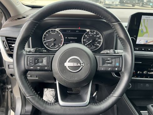 Certified 2023 Nissan Rogue SL w/ SL Premium Package image 10