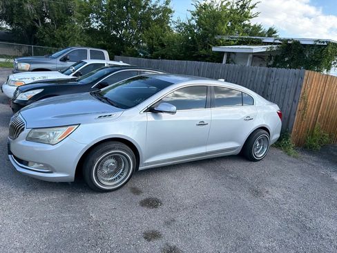 Used 2015 Buick LaCrosse Leather FWD image 19