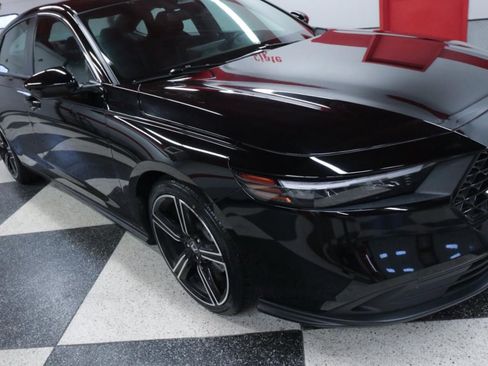 Used 2024 Honda Accord Sport image 33