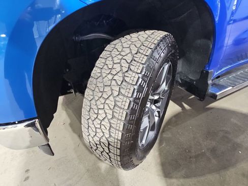 Certified 2025 Chevrolet Silverado 1500 LT image 37