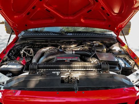 Used 2004 Ford Excursion Eddie Bauer image 42