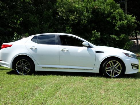 Used 2013 Kia Optima SX w/ Limited Pkg image 4
