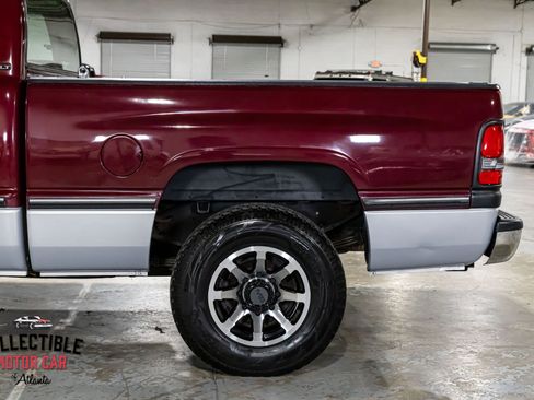 Used 1996 Dodge Ram 2500 Truck 2WD Club Cab image 22
