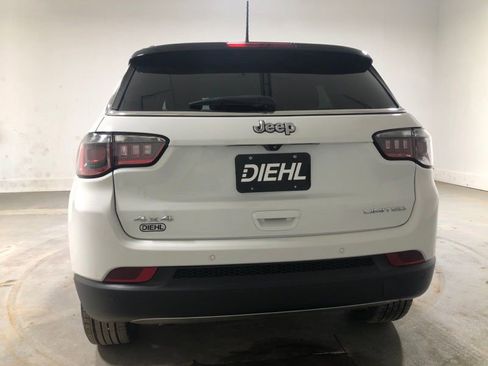 Used 2024 Jeep Compass Limited AWD/4WD image 6