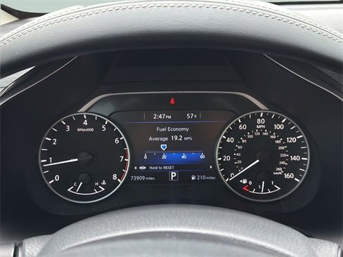 Used 2017 Nissan Murano SV image 24