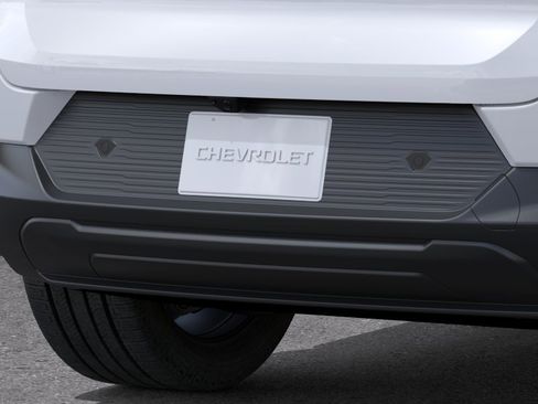 New 2026 Chevrolet Equinox EV LT w/ Convenience Package II FWD image 15