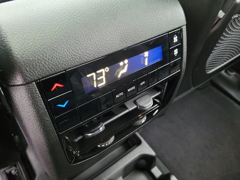 New 2025 Jeep Grand Cherokee L Laredo image 15