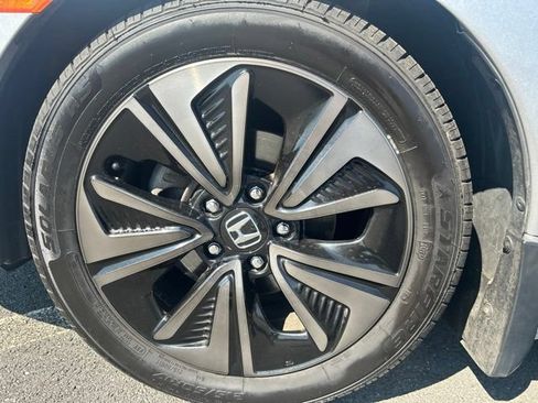 Certified 2018 Honda Civic EX image 13