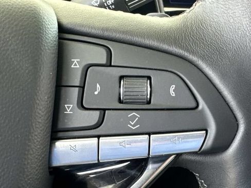 Used 2024 Cadillac Escalade ESV Sport w/ Touring Package AWD/4WD image 32